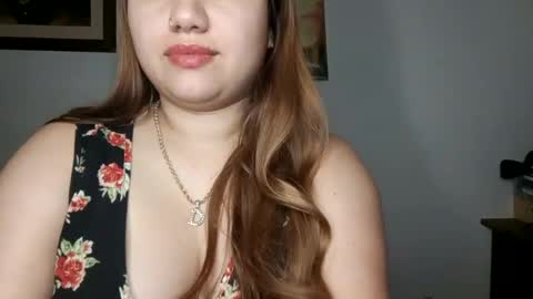 EIMY   MODEL INDEPENDENT online show from 27, 12, 2024