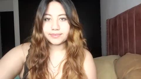 EIMY   MODEL INDEPENDENT online show from 9, 2, 2025