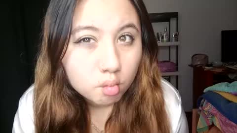 EIMY   MODEL INDEPENDENT online show from 11, 2, 2025