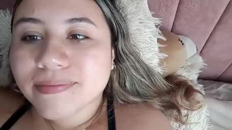 EIMY   MODEL INDEPENDENT online show from 18, 2, 2026