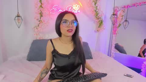 eimy_rosse18 online show from 10, 2, 2026