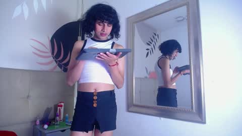 Snapshot of eimyflorian chatting on 16, 1, 2025 Eimyflorian online show from 16, 1, 2025