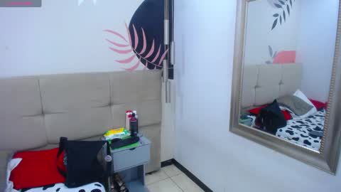 Snapshot of eimyflorian chatting on 29, 1, 2025 Eimyflorian online show from 29, 1, 2025