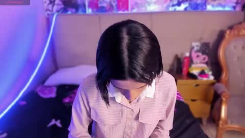 Snapshot of eimyflorian chatting on 12, 11, 2025 Eimyflorian online show from 12, 11, 2025