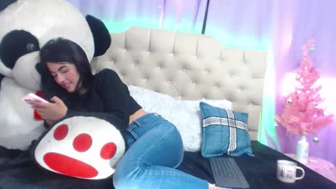 Snapshot of eimyy_rouse chatting on 14, 1, 2026 eimyy_rouse online show from 14, 1, 2026