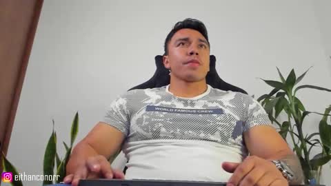 Snapshot of eithanconor1 chatting on 9, 9, 2025 EITHAN CONOR online show from 9, 9, 2025