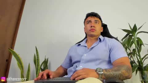 Snapshot of eithanconor1 chatting on 16, 9, 2025 EITHAN CONOR online show from 16, 9, 2025