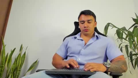 Snapshot of eithanconor1 chatting on 26, 9, 2025 EITHAN CONOR online show from 26, 9, 2025