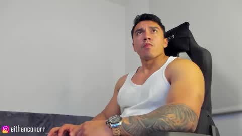 Snapshot of eithanconor1 chatting on 25, 10, 2025 EITHAN CONOR online show from 25, 10, 2025