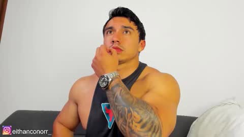 Snapshot of eithanconor1 chatting on 23, 12, 2025 EITHAN CONOR online show from 23, 12, 2025