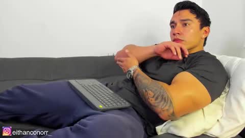 Snapshot of eithanconor1 chatting on 13, 1, 2026 EITHAN CONOR online show from 13, 1, 2026