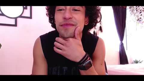 xoxo online show from 5, 1, 2026