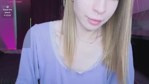 please read my bio there is information about private shows and about my personality online show from 9, 3, 2026