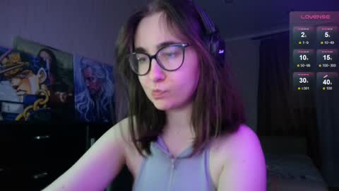 If you like it when I meow give me a thumbs up online show from 19, 12, 2024