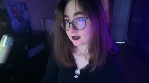 If you like it when I meow give me a thumbs up online show from 20, 1, 2025