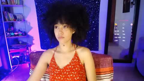 Snapshot of ela_0 chatting on 19, 5, 2026 Ela Help me reach 100 thumbs up online show from 19, 5, 2026