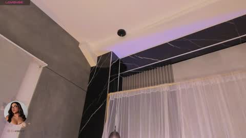   online show from 25, 1, 2025