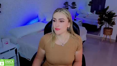 Snapshot of ela_ps chatting on 17, 10, 2025 LOREIN online show from 17, 10, 2025