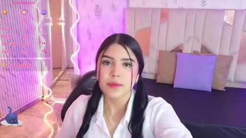 ela_tay1 online show from 2, 4, 2026