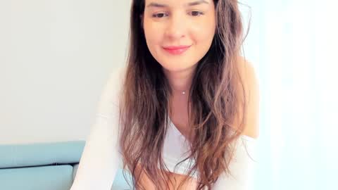 Ela online show from 28, 9, 2025