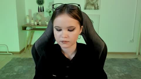 Your sweet girl online show from 15, 1, 2025