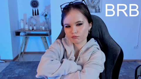 Your sweet girl online show from 4, 2, 2025