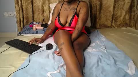 Snapshot of elandrea54 chatting on 3, 11, 2025 elandrea54 online show from 3, 11, 2025