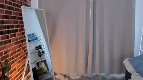 Snapshot of elannand chatting on 15, 2, 2025 ELA 3 online show from 15, 2, 2025