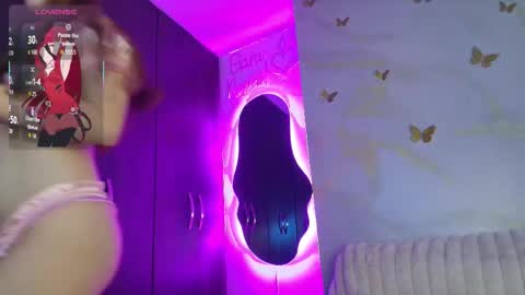 Snapshot of elaranayah chatting on 15, 1, 2026 Elara Nayah online show from 15, 1, 2026