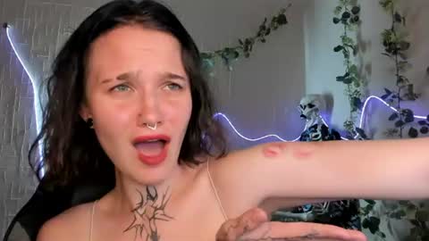 elastikiss online show from 21, 6, 2026