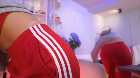 Elasummeer online show from 7, 3, 2026