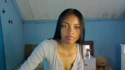 Snapshot of eldie69 chatting on 24, 11, 2025 eldie69 online show from 24, 11, 2025