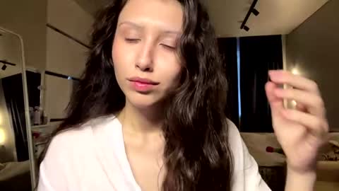 Alice online show from 11, 6, 2026