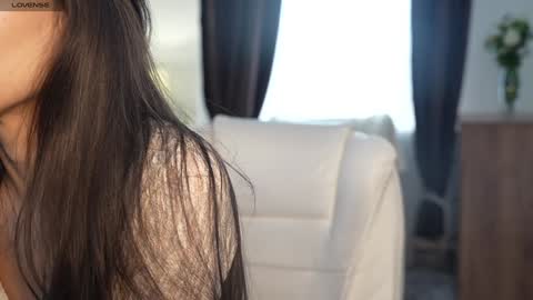 Snapshot of elegant_vibes chatting on 19, 3, 2026 Jess online show from 19, 3, 2026