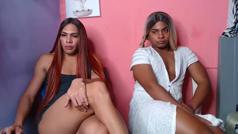 Snapshot of elektra_and_lulu chatting on 11, 12, 2024 elektra_and_lulu online show from 11, 12, 2024