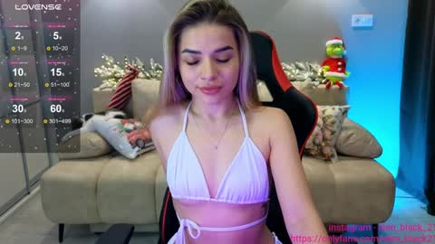 Snapshot of elen_black_23 chatting on 14, 12, 2024 Lena - online show from 14, 12, 2024