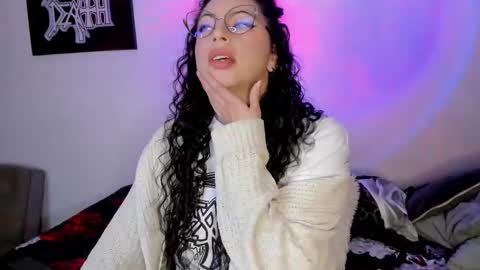 Elena  online show from 24, 2, 2025