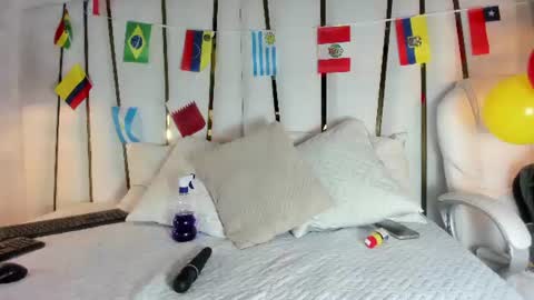 Snapshot of elena_mature chatting on 18, 6, 2026 Elena online show from 18, 6, 2026