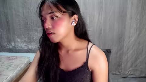 elenacum online show from 17, 10, 2025