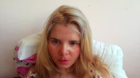 Elena online show from 18, 4, 2026