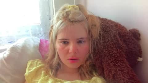 Snapshot of elenaflirt chatting on 20, 4, 2026 Elena online show from 20, 4, 2026