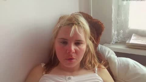 Snapshot of elenaflirt chatting on 4, 5, 2026 Elena online show from 4, 5, 2026