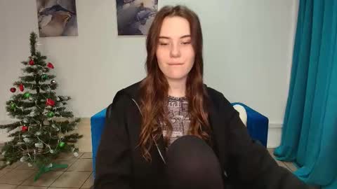 elenaoconar online show from 3, 12, 2025