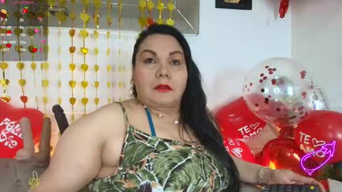 Snapshot of elenna_boobs_ chatting on 14, 9, 2025 elenna_boobs_ online show from 14, 9, 2025