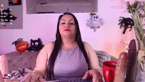Snapshot of elenna_boobs_ chatting on 16, 10, 2025 elenna_boobs_ online show from 16, 10, 2025