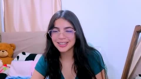 Snapshot of elenna_hotx chatting on 11, 2, 2026 agnes online show from 11, 2, 2026