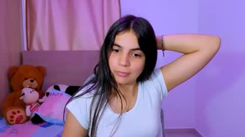 Snapshot of elenna_hotx chatting on 23, 2, 2026 agnes online show from 23, 2, 2026