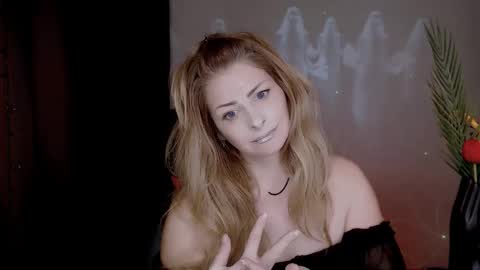 Snapshot of eleonorrres chatting on 1, 11, 2025 Elli online show from 1, 11, 2025