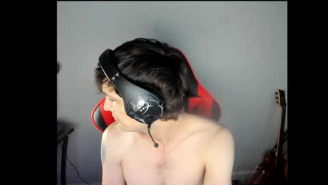 Snapshot of elephantrunkman chatting on 27, 12, 2024 elephantrunkman online show from 27, 12, 2024