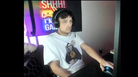 Snapshot of elephantrunkman chatting on 10, 3, 2025 elephantrunkman online show from 10, 3, 2025